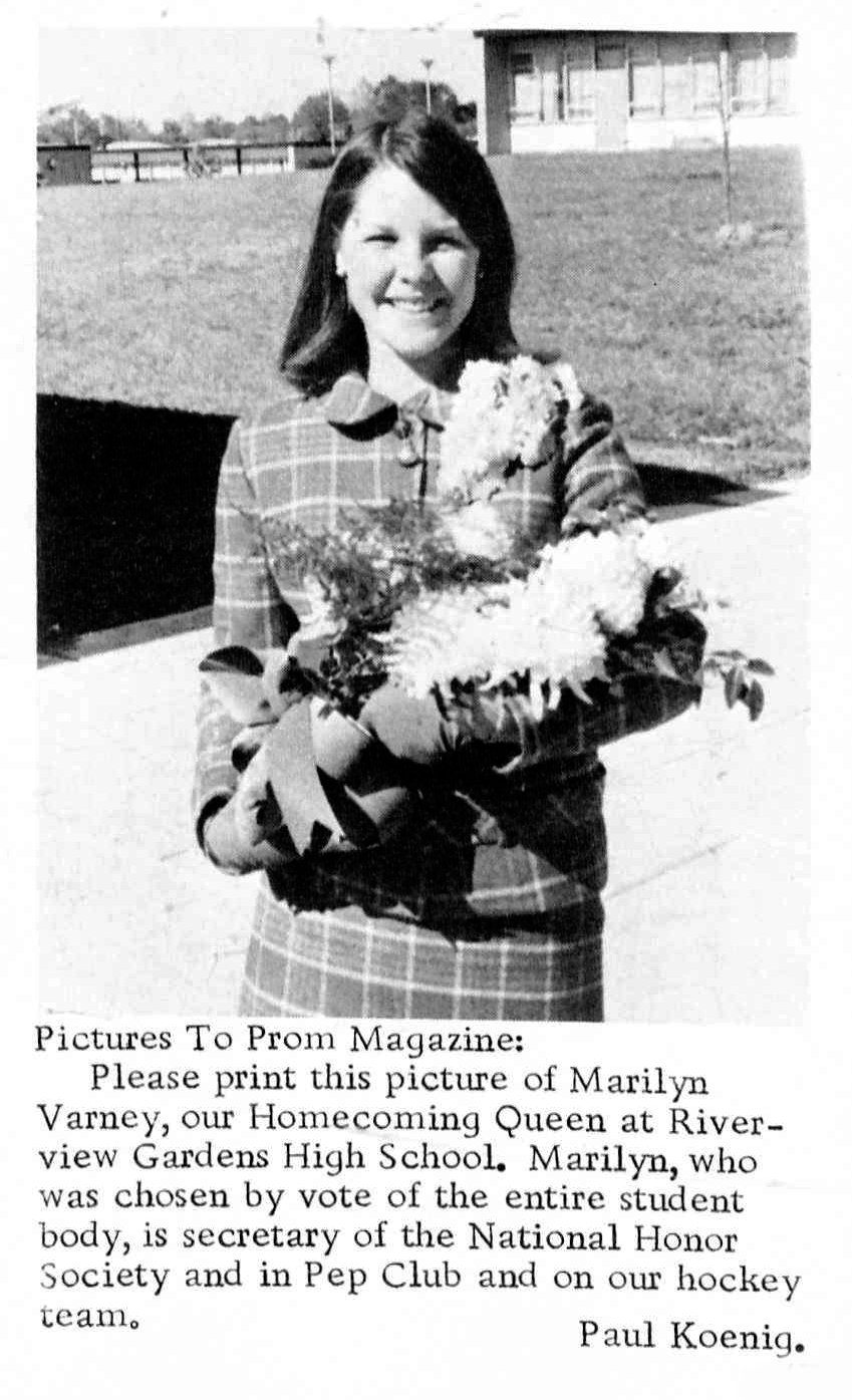 RGHS HOMECOMING QUEEN Marilyn Varney featured in PICTURES TO PROM MAGAZINE DECEMBER 1968